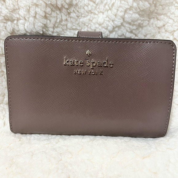 Kate Spade Staci Medium Compact Bifold Wallet - Picture 1 of 11